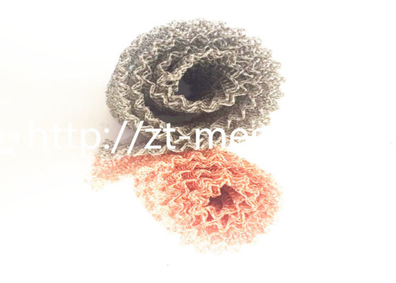 Guarnizione flessibile in rete metallica a maglia progettata per resistere all'espansione termica e alle sollecitazioni meccaniche nei sistemi industriali